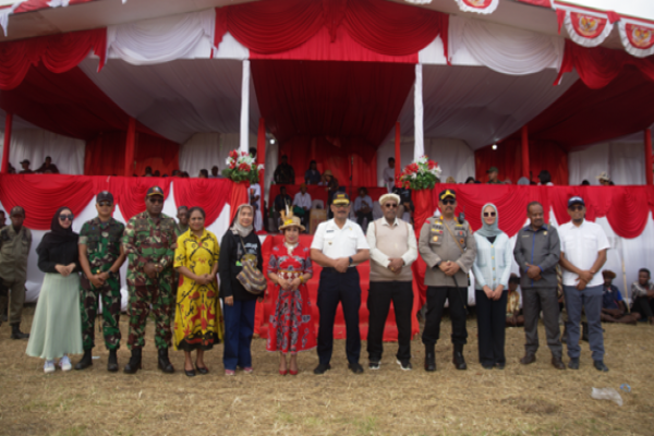 Bakar Batu Bersama menutup Acara FBLB ke-31 tahun 2023