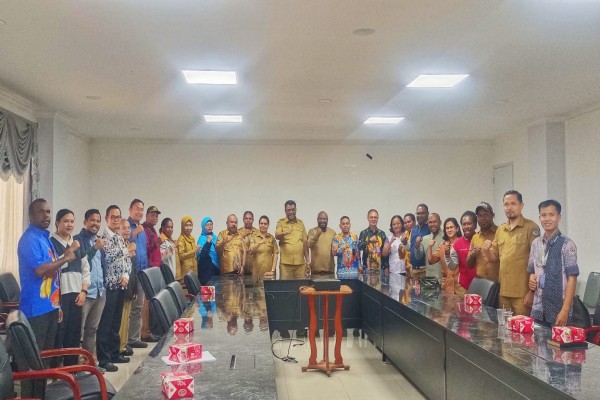 Pemda Jayawijaya akan bekerja sama dengan UNIBA, STT Arastamar dan AKPER dalam Program OMALI