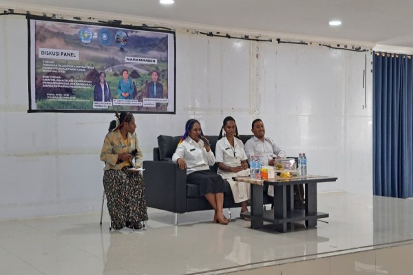 Menguatkan Peran Strategis Perempuan Lapago Yang Berkualitas