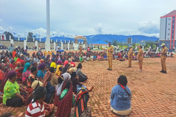 Datangi Kantor Bupati, Mama-mama Pedagang Minta Pemda Jayawijaya Proteksi Pedagang OAP