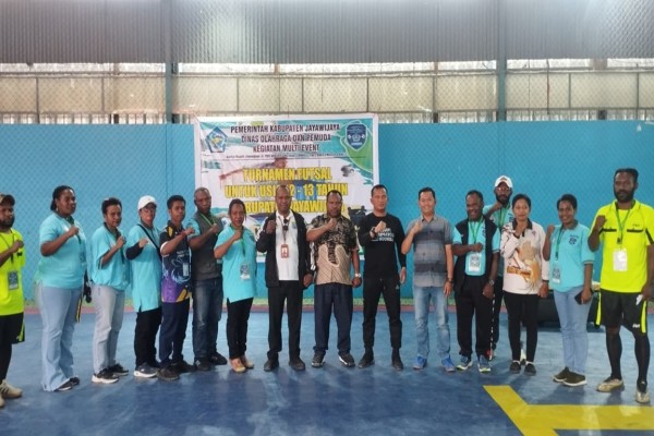 Pembukaan Turnamen Futsal Tingkat SMP se-Kabupaten Jayawijaya