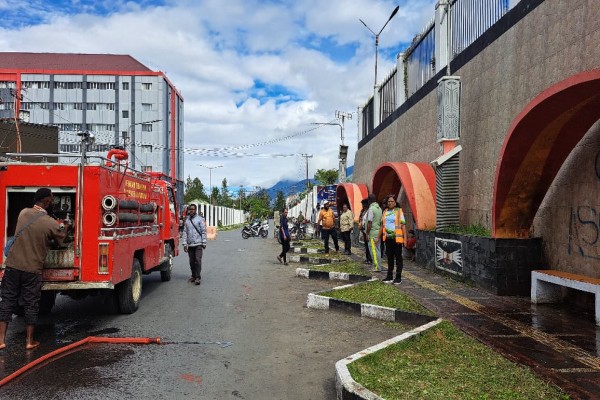 Pemda Jayawijaya Gelar Lapak Kuliner dan Nobar Piala Dunia di Area Tugu Salib