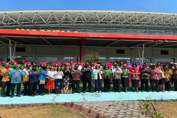Wakil Menteri Pariwisata Tiba di Wamena, Bupati Jayawijaya Optimistis FBLB 2026 Dongkrak Pariwisata dan Ekonomi