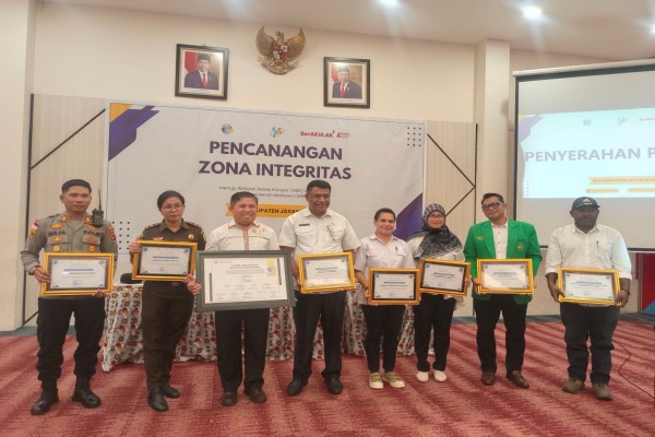 Deklarasi dan Pencanangan Zona Integritas menuju Wilayah Bebas Korupsi