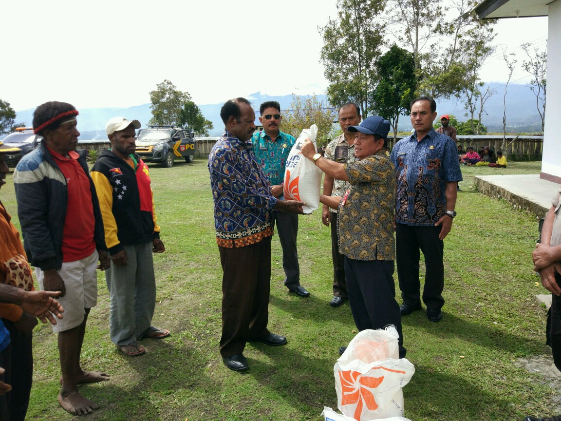 Dinsos Minta Warga Penerima Manfaat Harus Miliki KTP dan KK