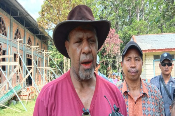 Pemda Jayawijaya Terus Dorong Masyarakat Kembali ke Kebun
