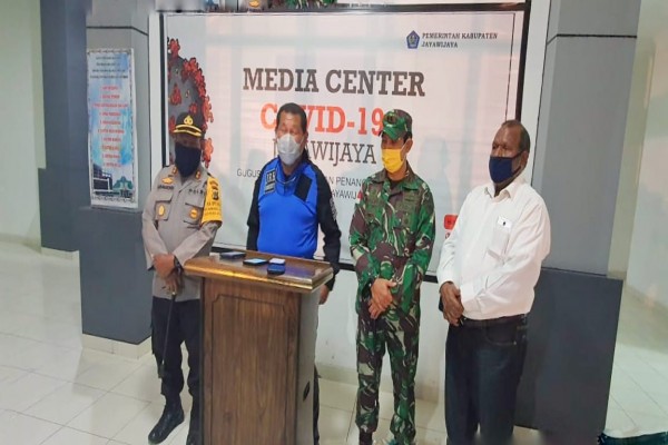 Pasien C-19 Terus Bertambah, Bupati Jayawijaya Minta Warga Waspadai OTG