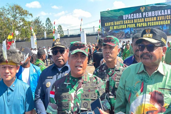 Karya Bakti Skala Besar Kodam XVII/Cenderawasih di  Papua Pegunungan Resmi Dibuka